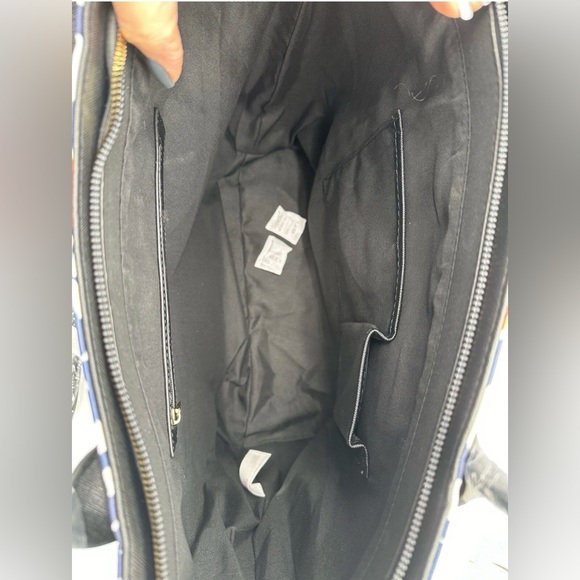 Trina Turks Floral Large Tote Bag NWT - Picture 7 of 11